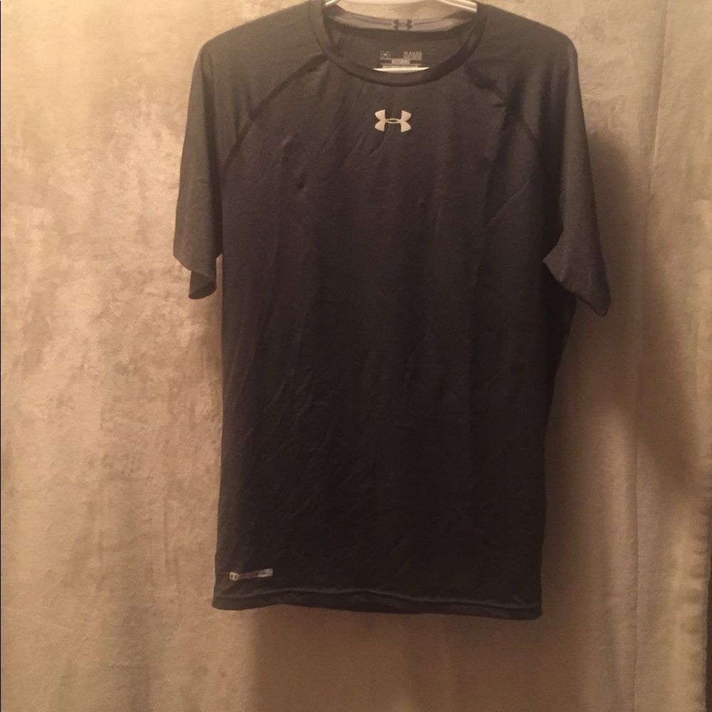 Under Armour T Shirt